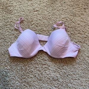 Hanes bra